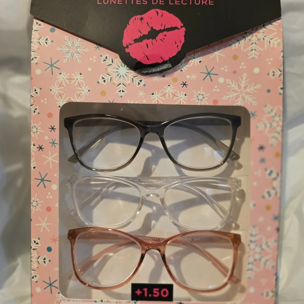 Betsey Johnson Reading Glasses Set - Black, Clear, Pink